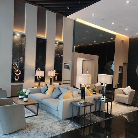 Great View 1 Bedroom Condo In Makati Near Trident Tower Manila Luaran gambar