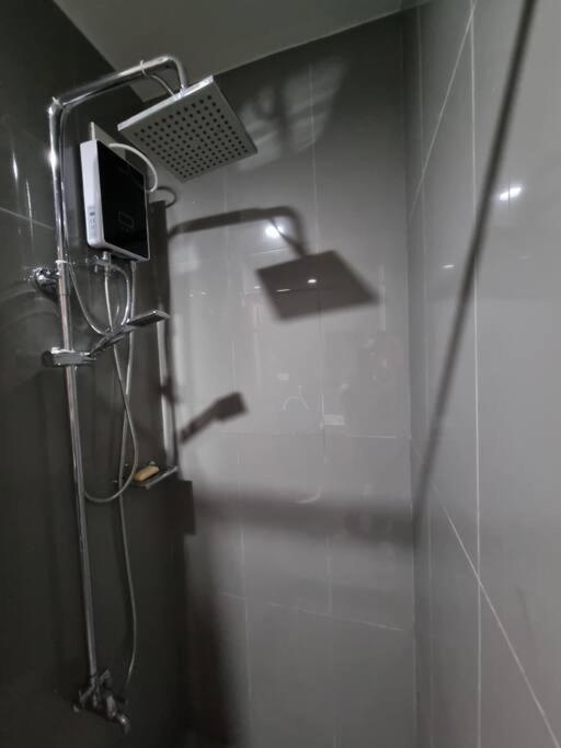 Great View 1 Bedroom Condo In Makati Near Trident Tower Manila Luaran gambar